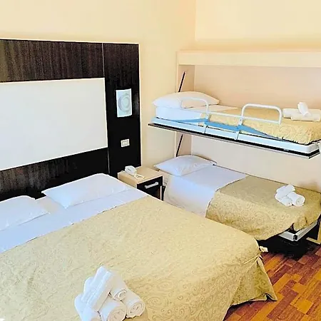 Baby Hotel