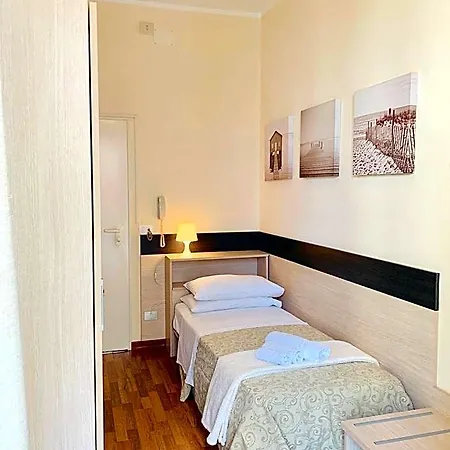 Baby Hotel